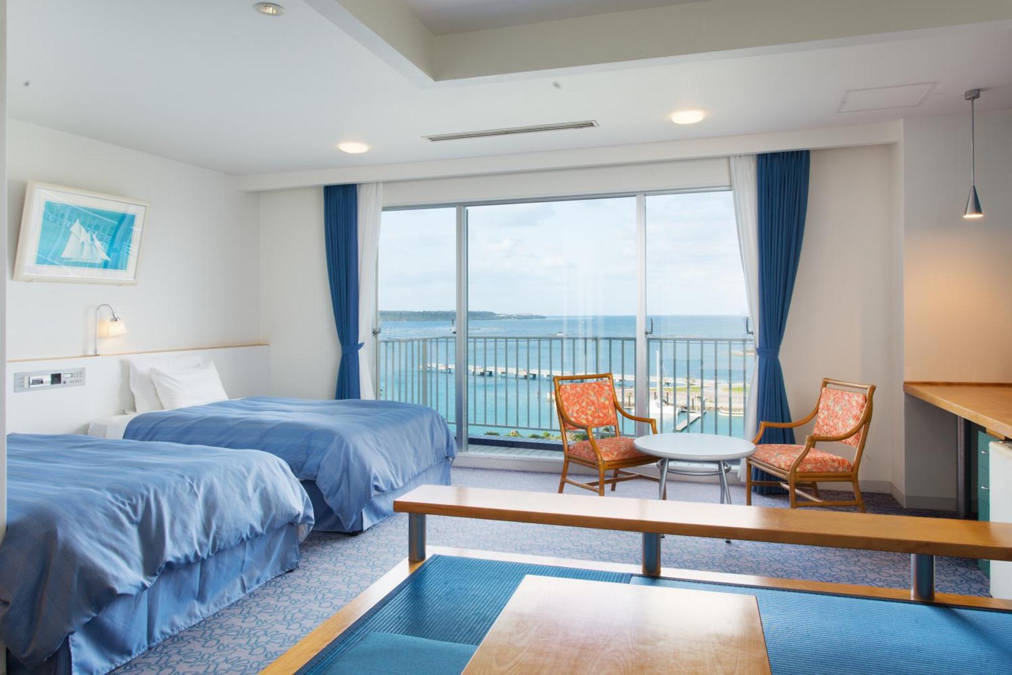 Marine Piazza Okinawa Hotell Motobu Exteriör bild