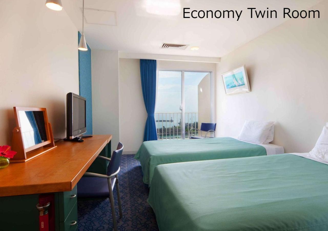 Marine Piazza Okinawa Hotell Motobu Exteriör bild